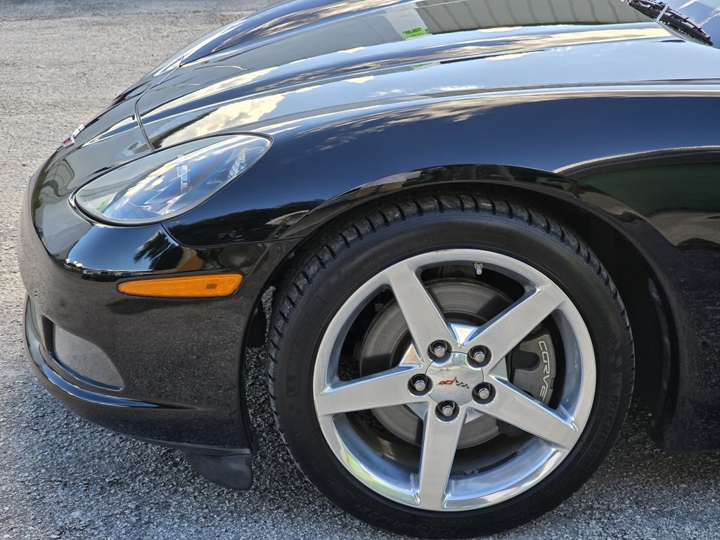 2006 Chevrolet Corvette Image 22