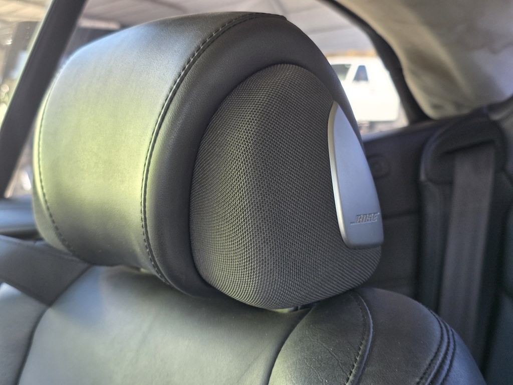 2010 INFINITI G37 Image 15