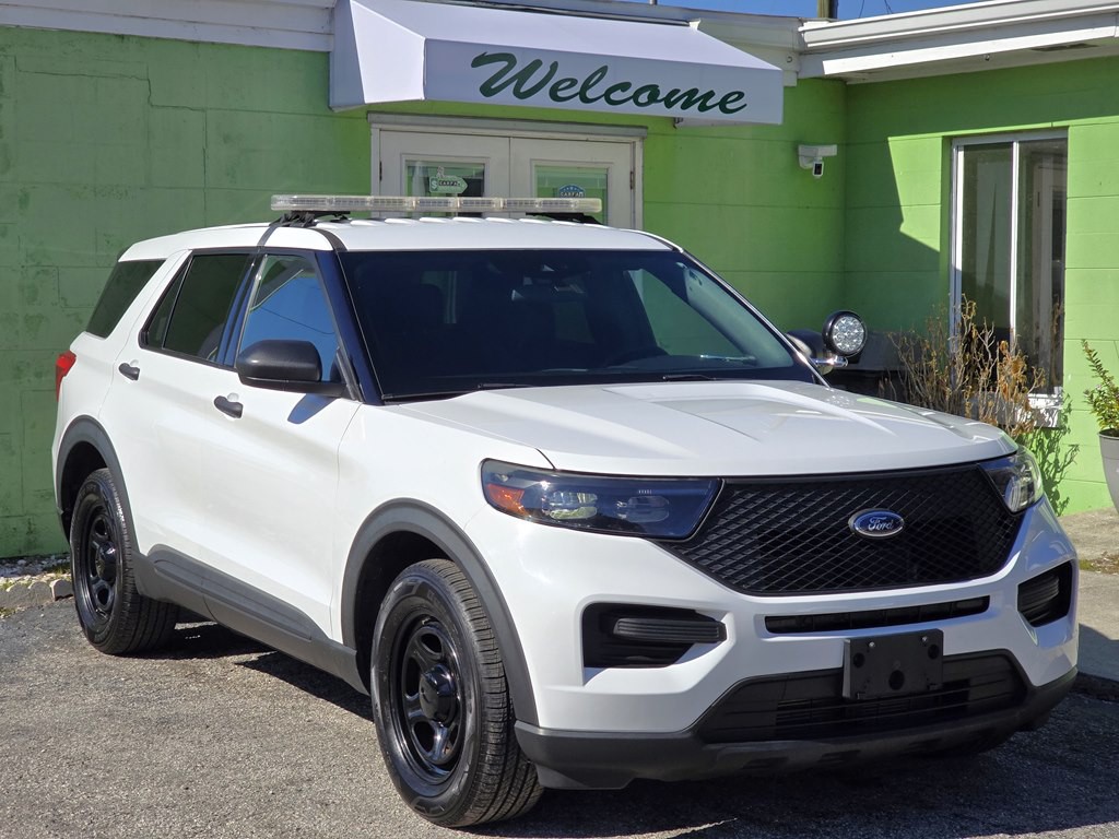 2021 Ford Explorer Image 1