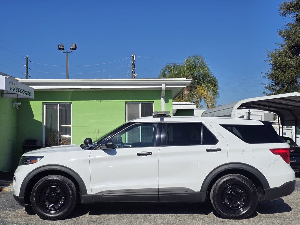 2021 Ford Explorer Image 4