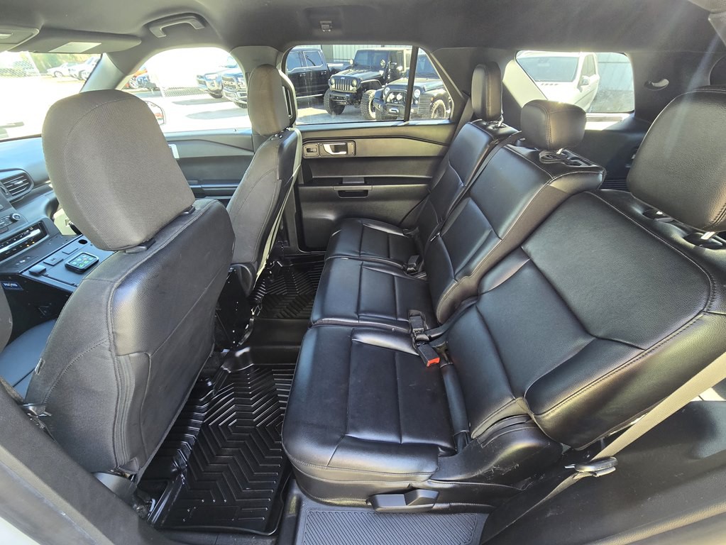 2021 Ford Explorer Image 14