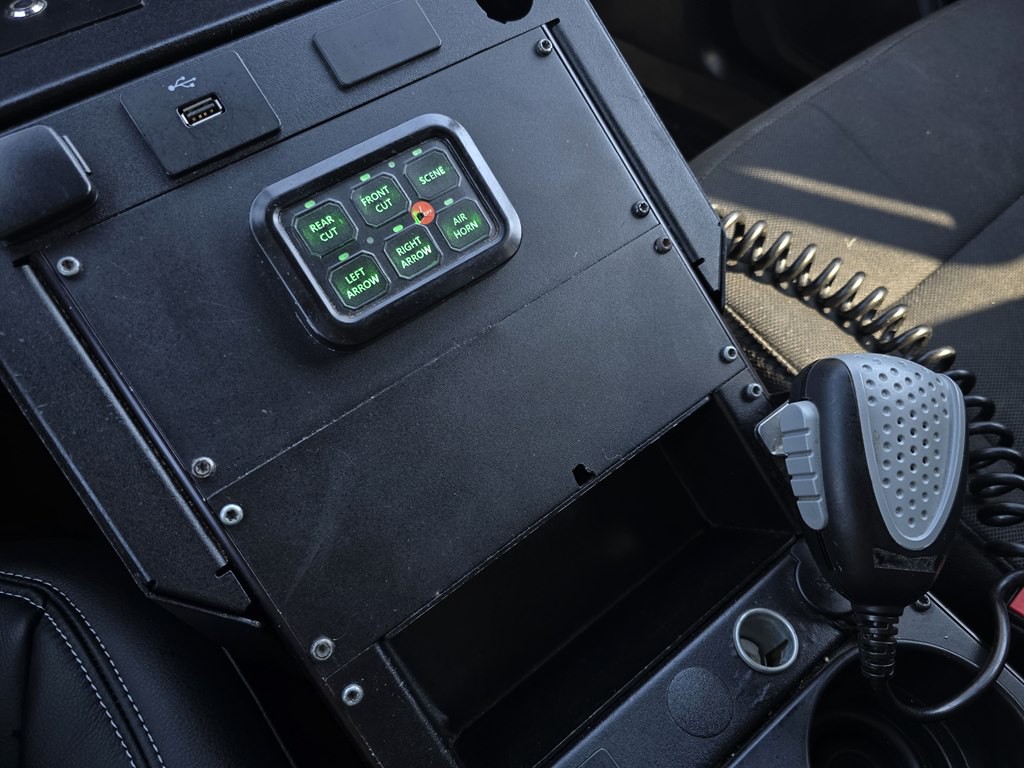 2021 Ford Explorer Image 24