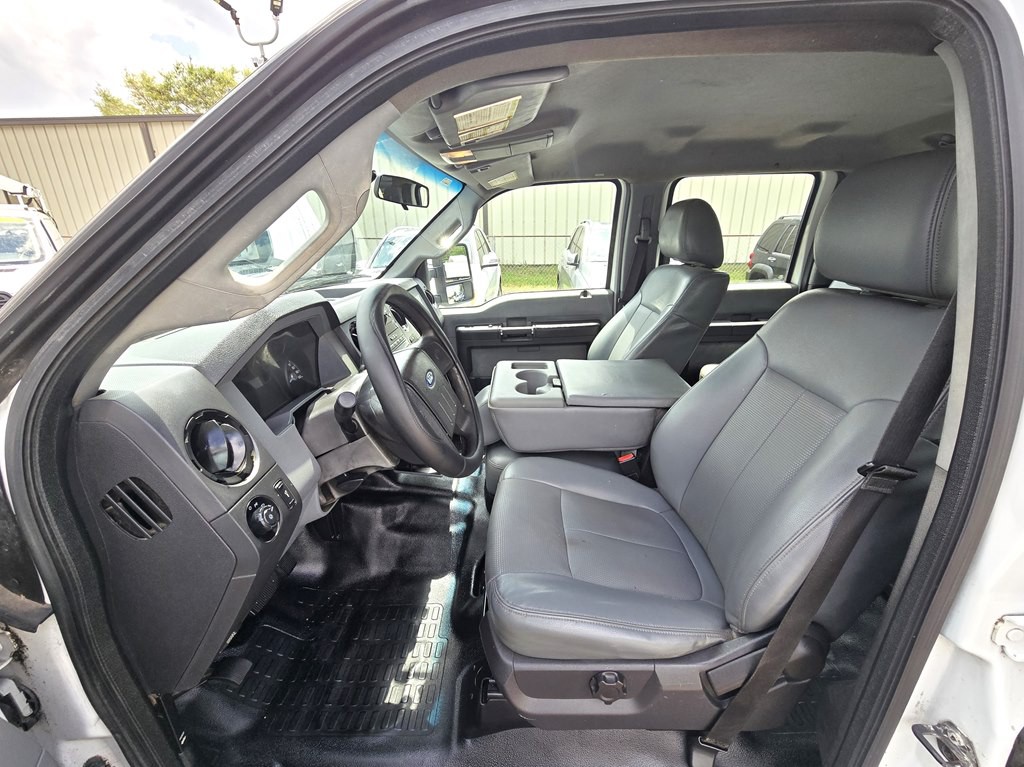 2015 Ford F-250 Image 10