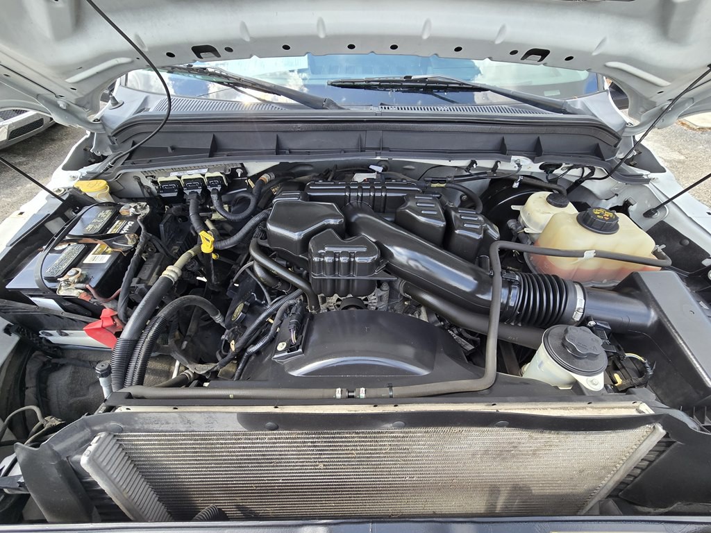 2015 Ford F-250 Image 18