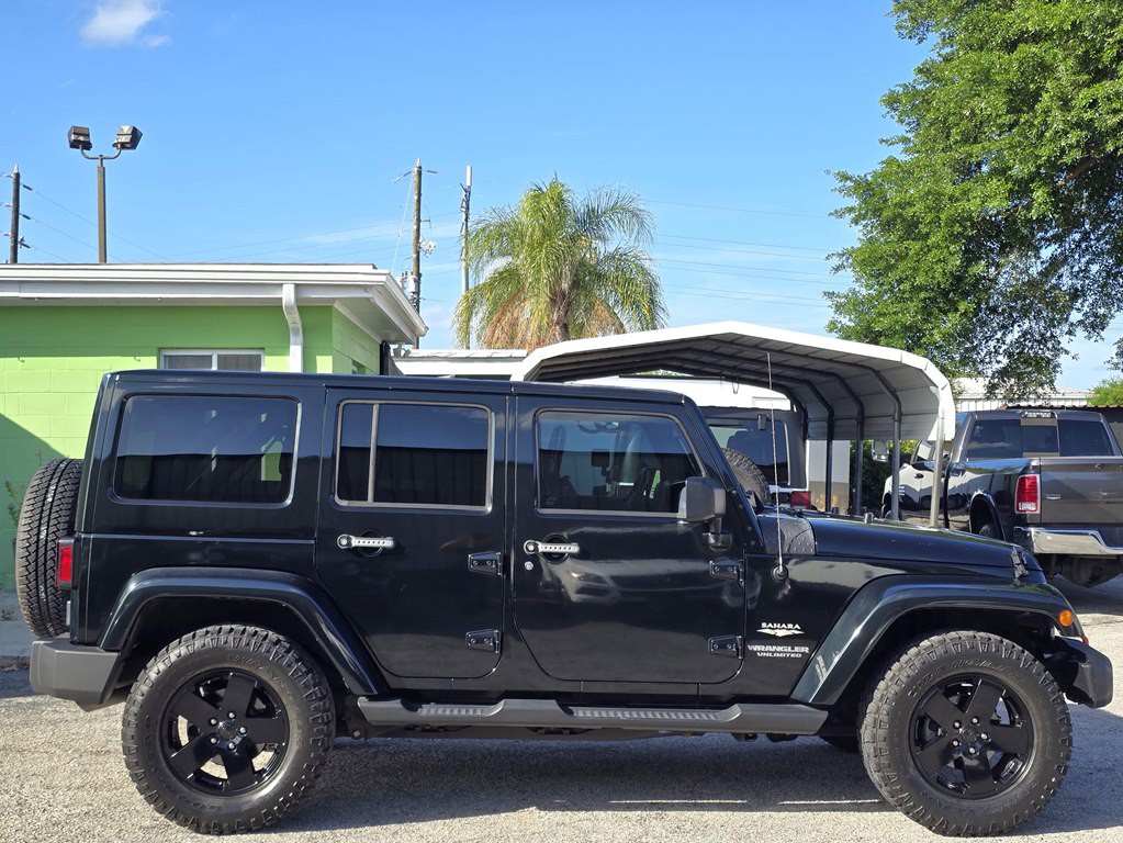 2012 Jeep Wrangler Unlimited Image 8
