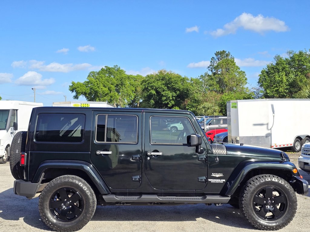 2012 Jeep Wrangler Unlimited Image 10