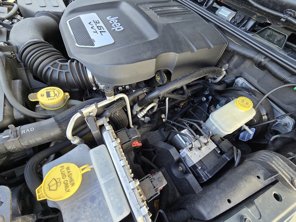 2012 Jeep Wrangler Unlimited Image 27