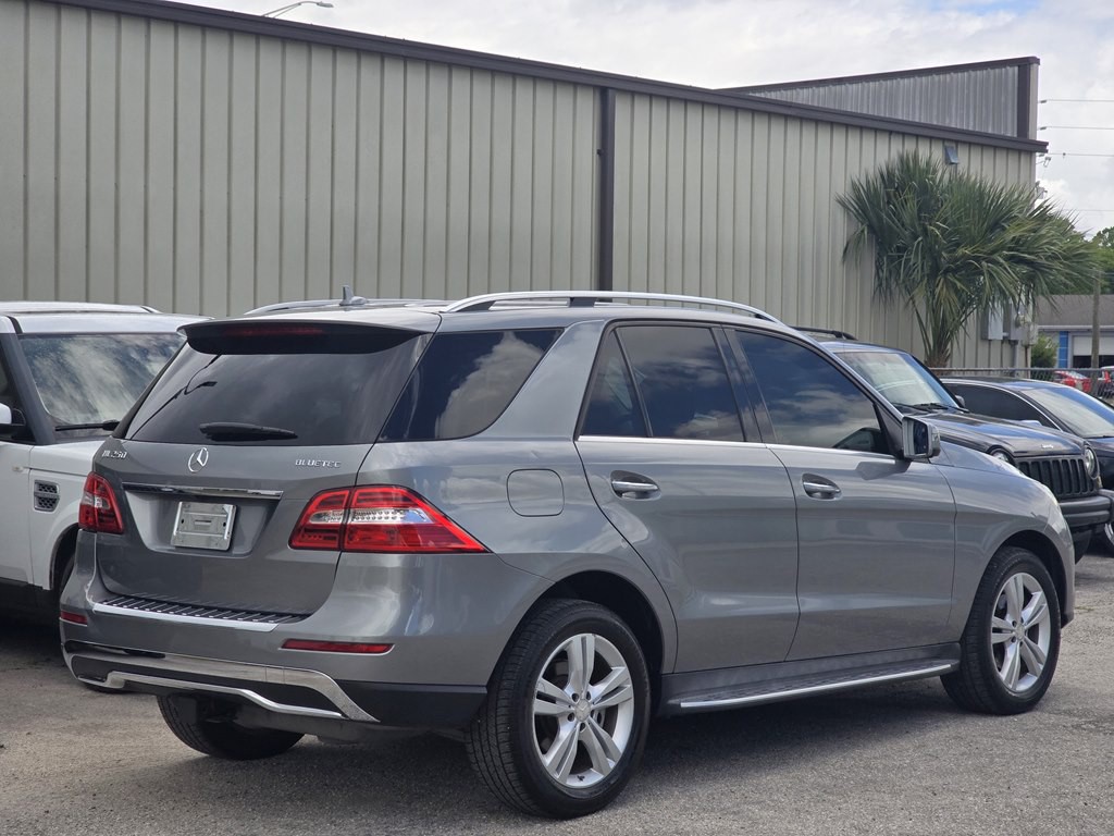 2015 Mercedes-Benz M-Class Image 7