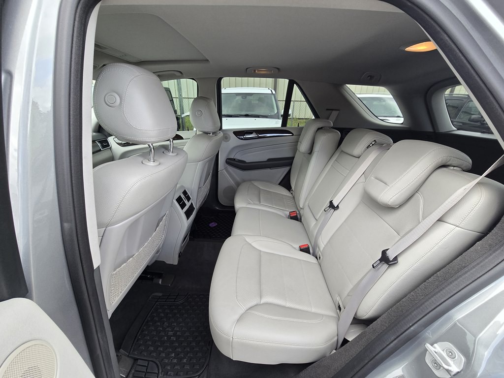 2015 Mercedes-Benz M-Class Image 15