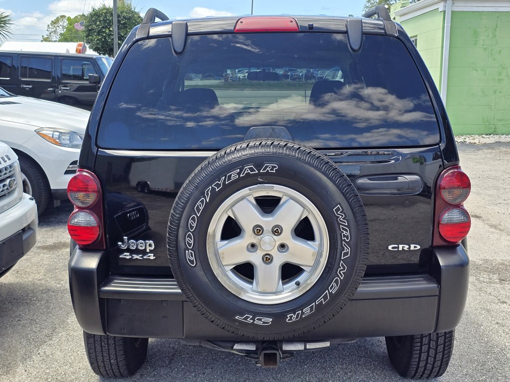 2006 Jeep Liberty Image 7