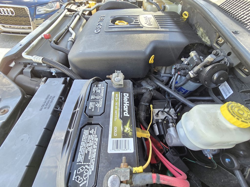 2006 Jeep Liberty Image 24