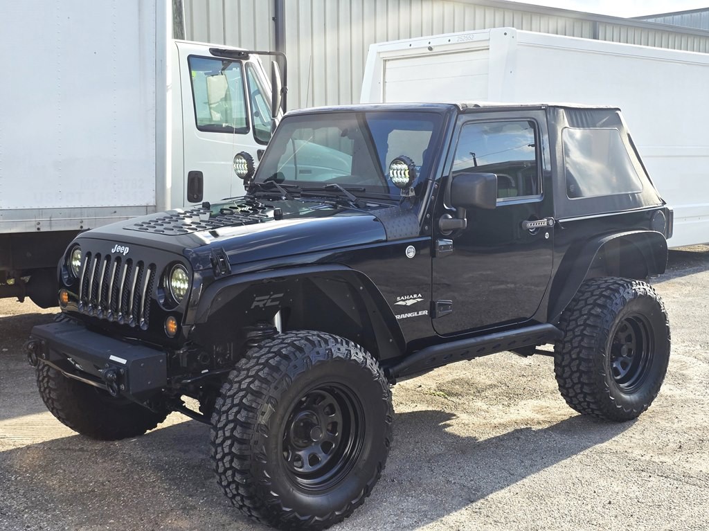 2010 Jeep Wrangler Image 4