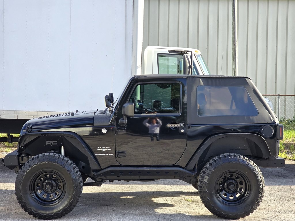 2010 Jeep Wrangler Image 5