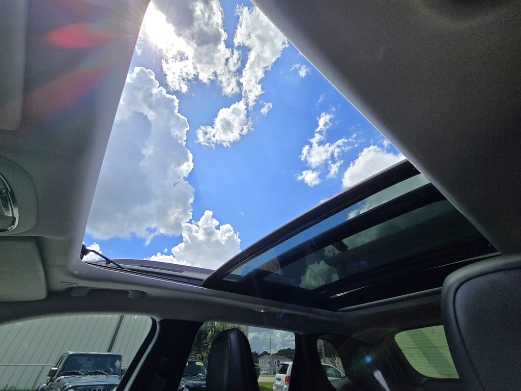 2019 Jeep Cherokee Image 22