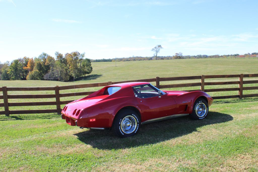 1976 Chevrolet Corvette Image 5
