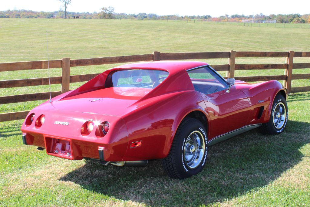 1976 Chevrolet Corvette Image 6
