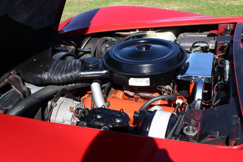 1976 Chevrolet Corvette Image 14