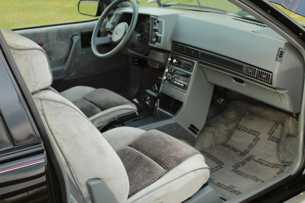 1988 Chevrolet Cavalier Image 18