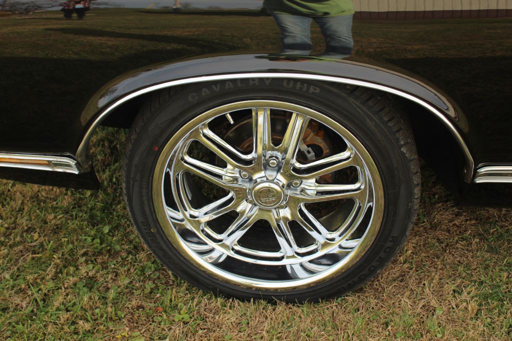 1971 Oldsmobile Cutlass Image 4