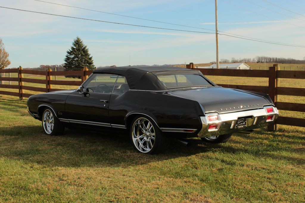 1971 Oldsmobile Cutlass Image 5