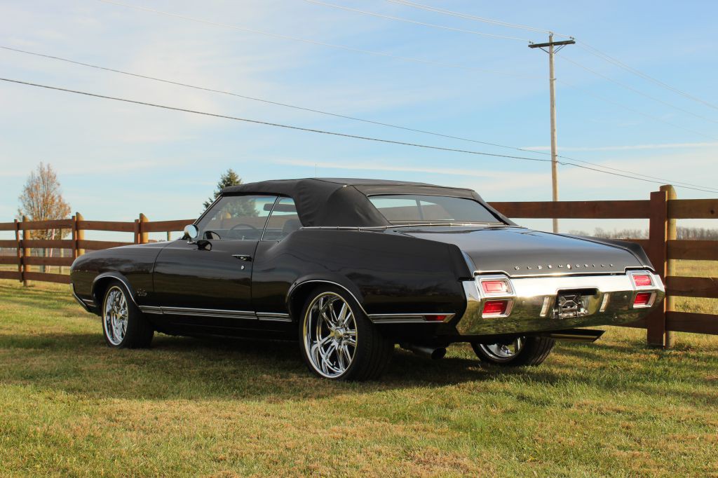 1971 Oldsmobile Cutlass Image 6