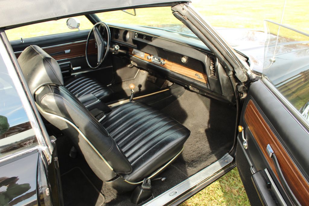 1971 Oldsmobile Cutlass Image 12
