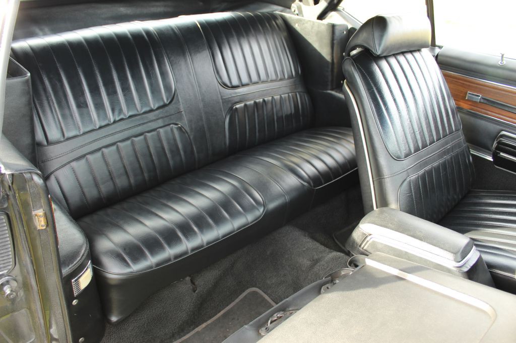 1971 Oldsmobile Cutlass Image 14