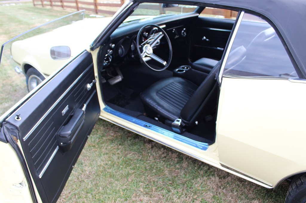 1968 Chevrolet Camaro Image 11
