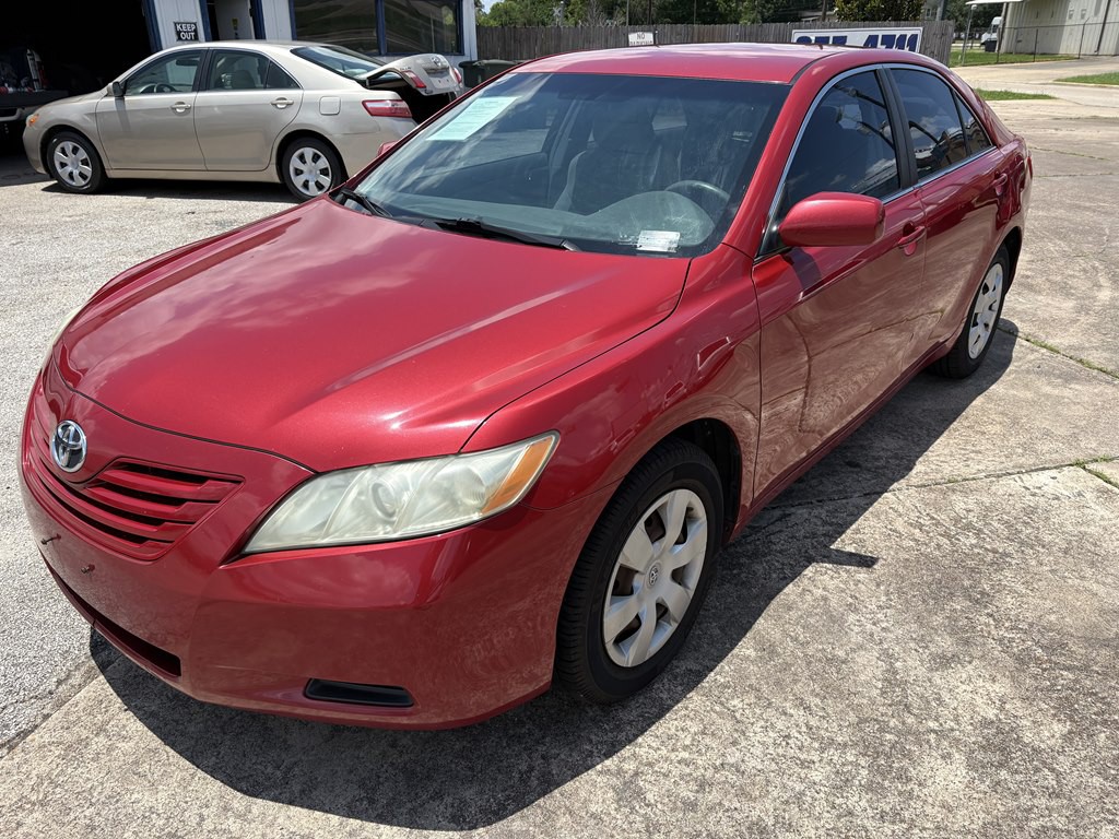 2009 Toyota Camry Image 2