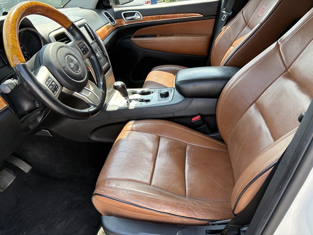 2012 Jeep Grand Cherokee Image 3