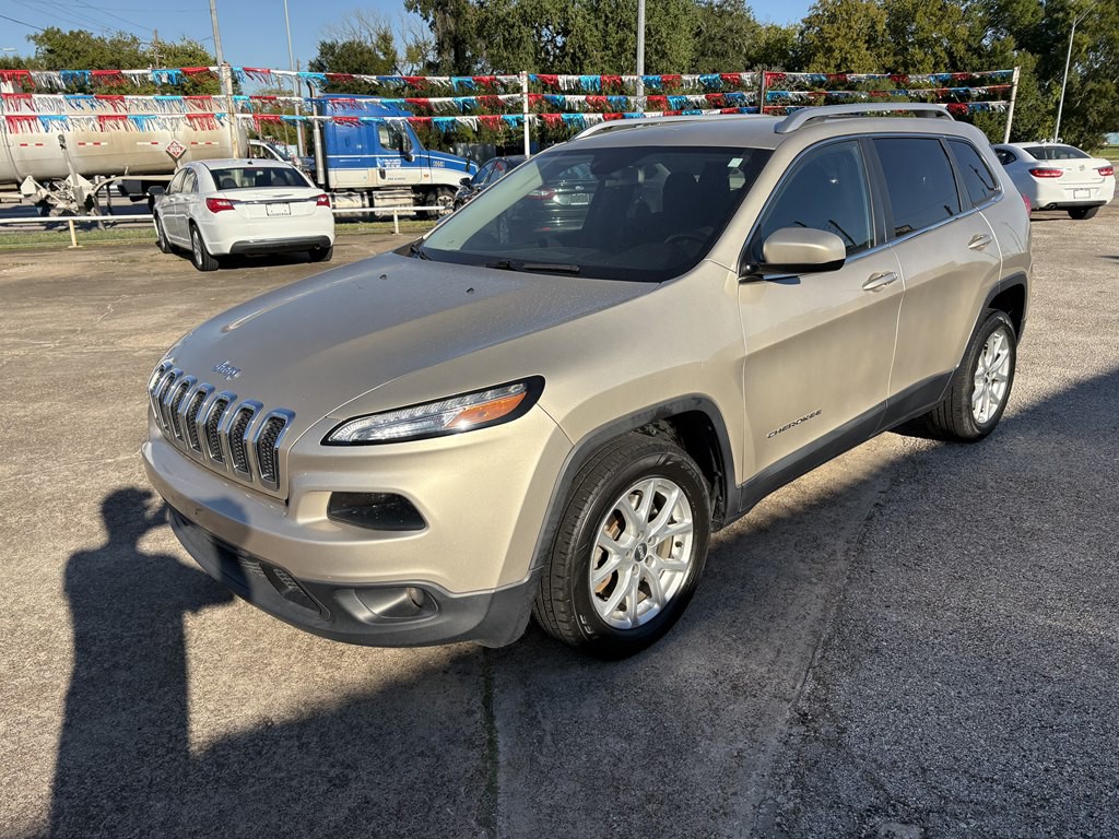 2015 Jeep Cherokee Image 2