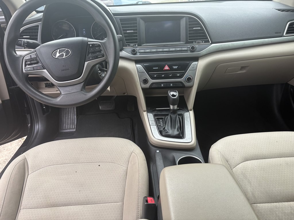 2018 Hyundai Elantra Image 5
