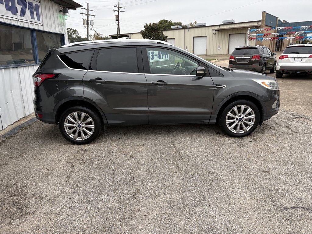 2017 Ford Escape Image 3