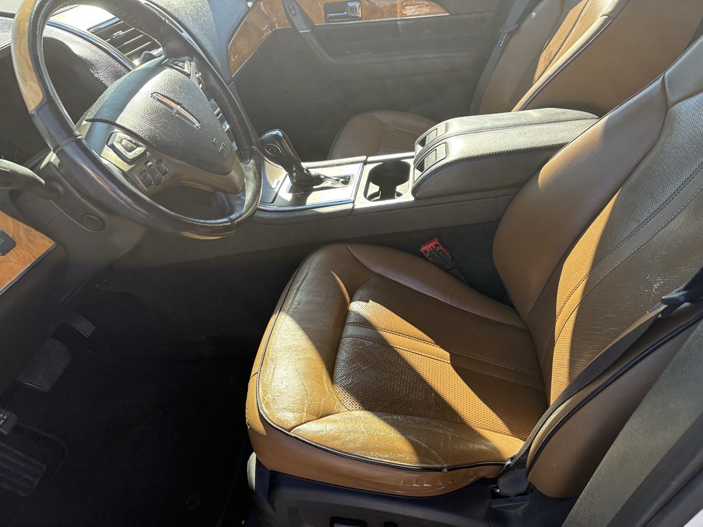 2012 Lincoln MKX Image 3