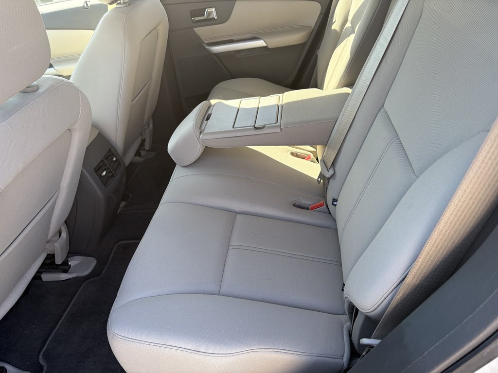 2013 Ford Edge Image 4