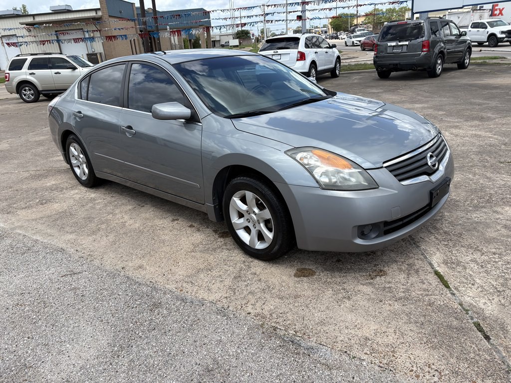 2007 Nissan Altima Image 2