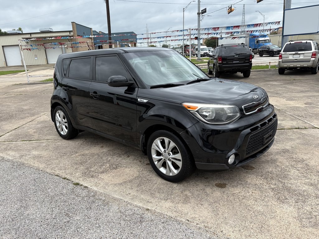 2016 Kia Soul Image 2