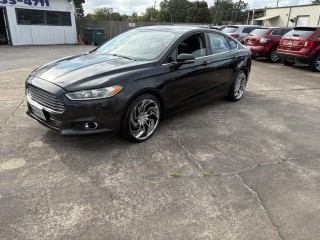 Image for 2015 Ford Fusion SE ID: 7722935