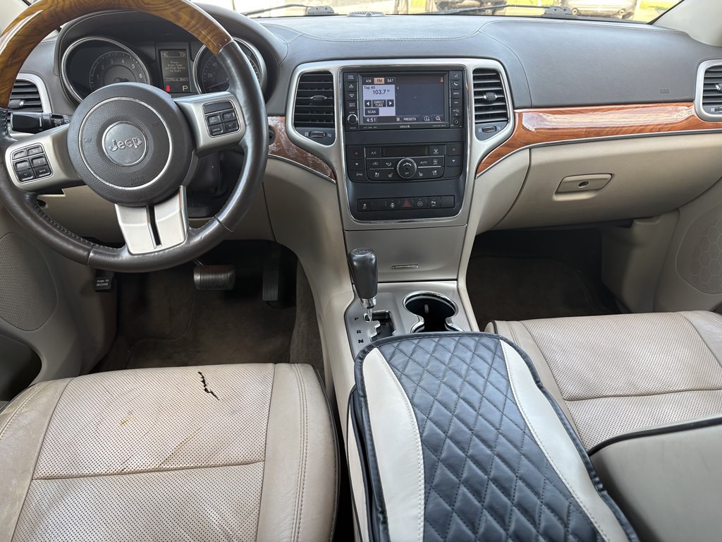 2012 Jeep Grand Cherokee Image 5