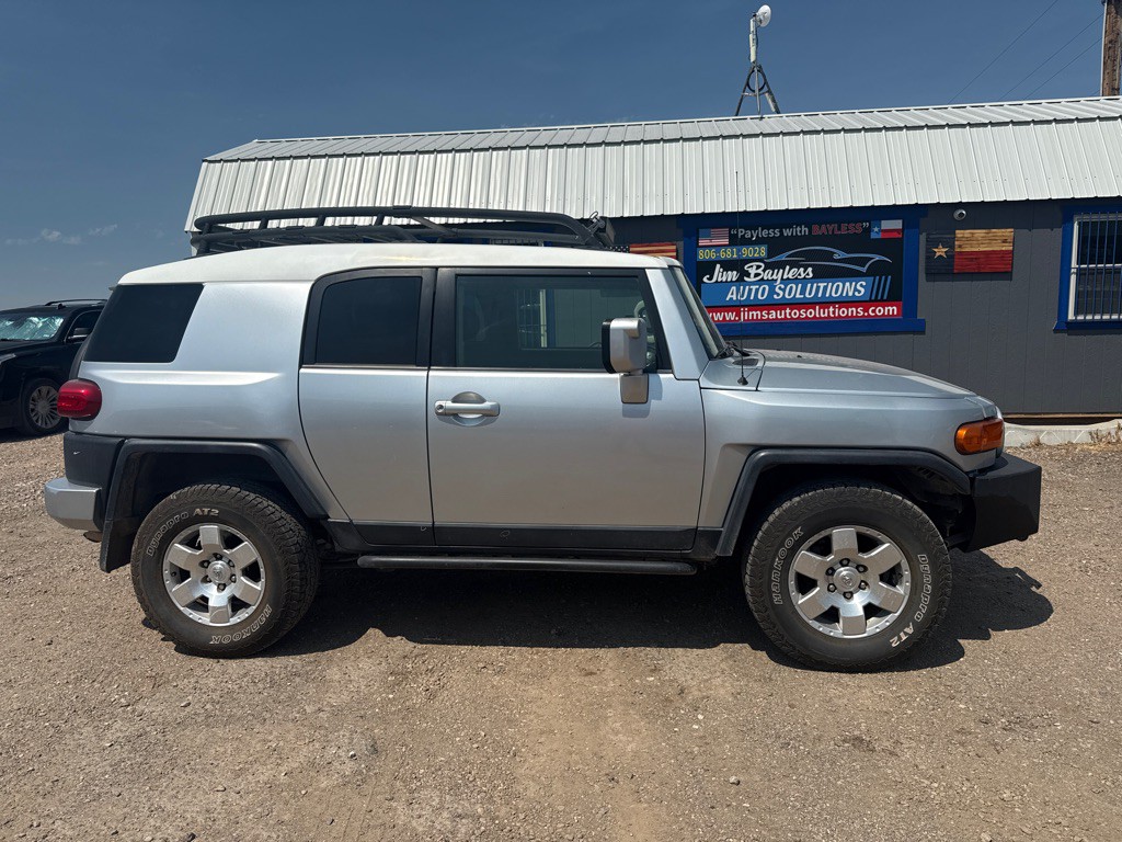 2008 Toyota FJ Cruiser Image 9