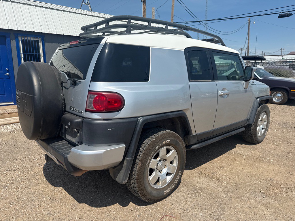 2008 Toyota FJ Cruiser Image 12
