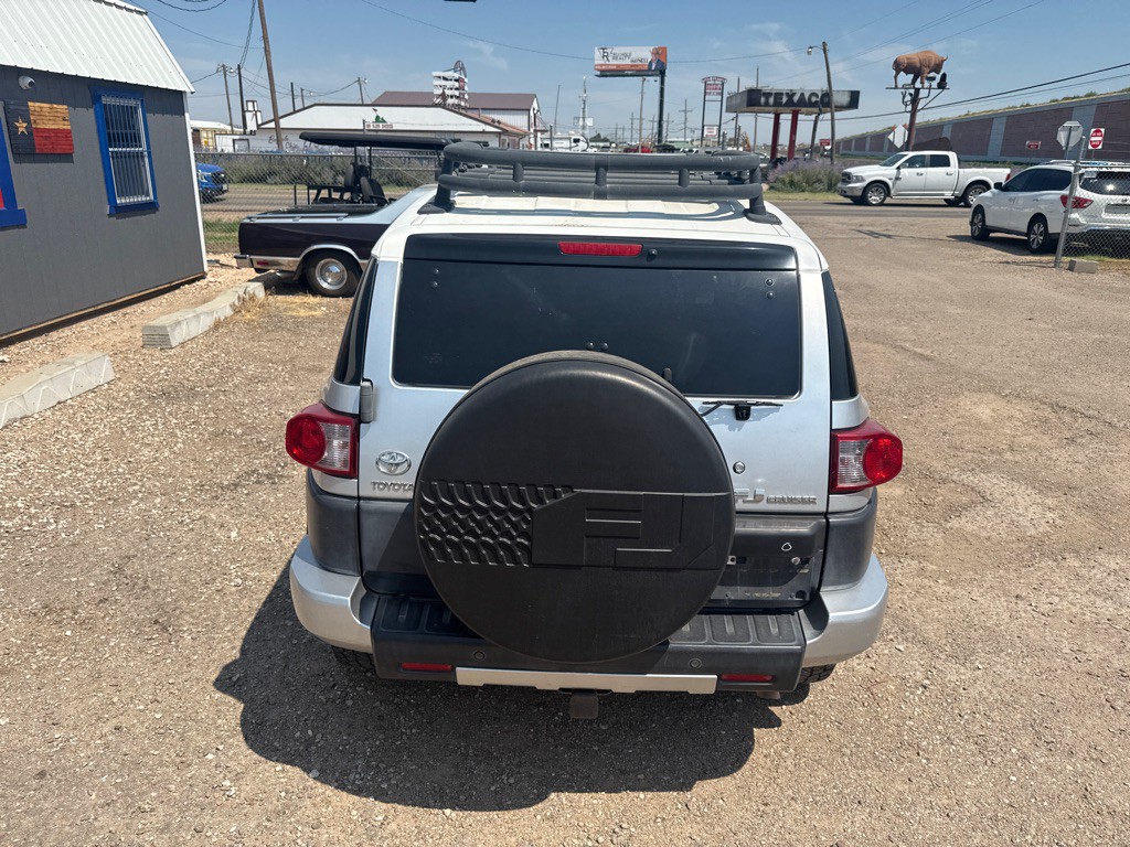 2008 Toyota FJ Cruiser Image 14