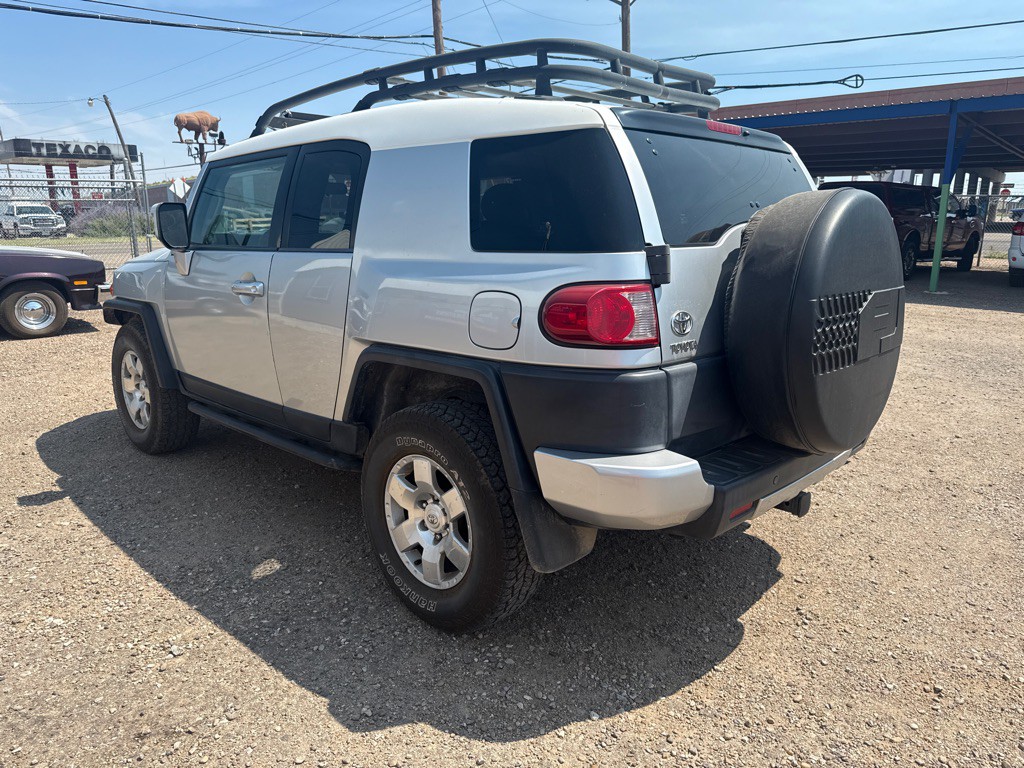 2008 Toyota FJ Cruiser Image 16