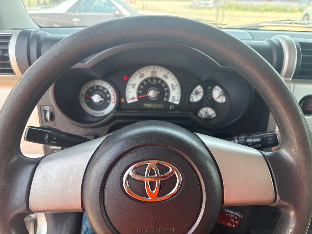 2008 Toyota FJ Cruiser Image 24