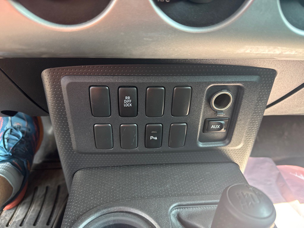 2008 Toyota FJ Cruiser Image 29