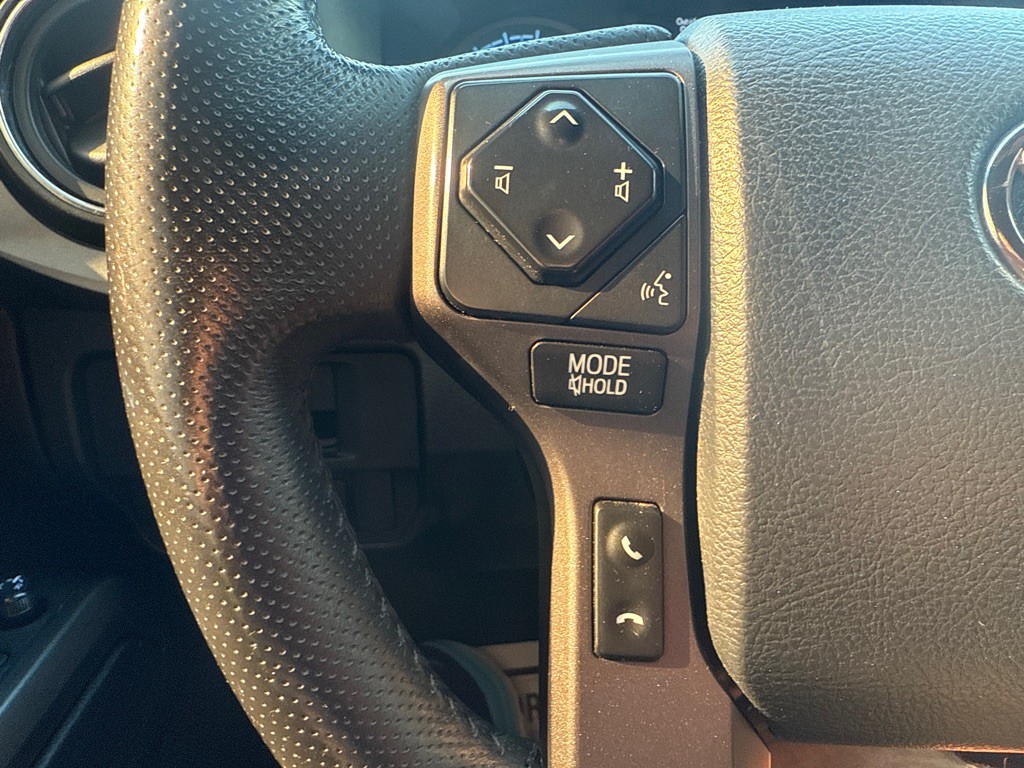2019 Toyota Tacoma Image 20