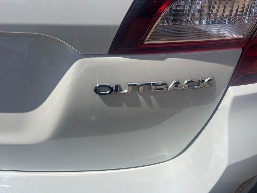 2019 Subaru Outback Image 13