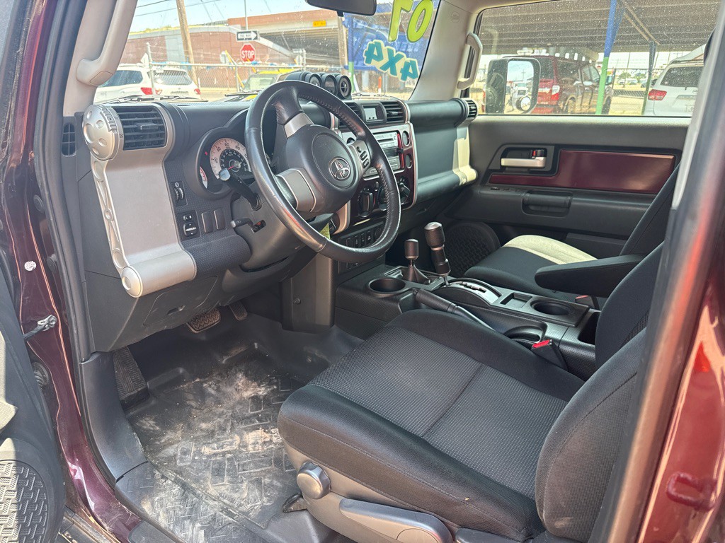 2007 Toyota FJ Cruiser Image 18