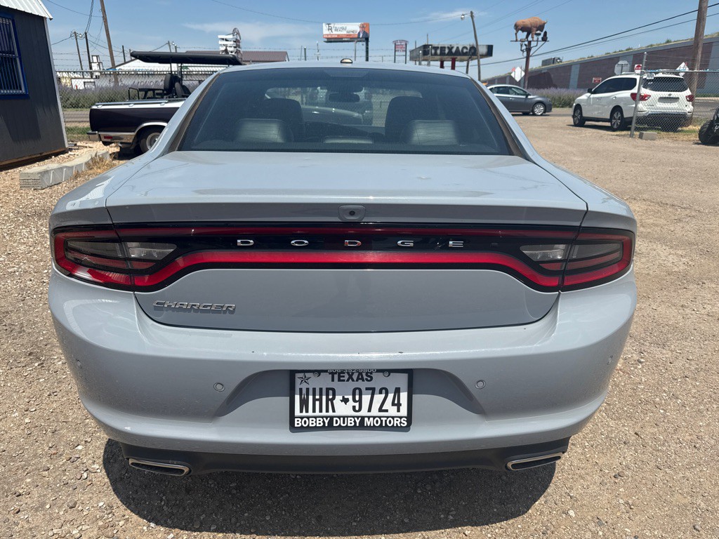 2022 Dodge Charger Image 10