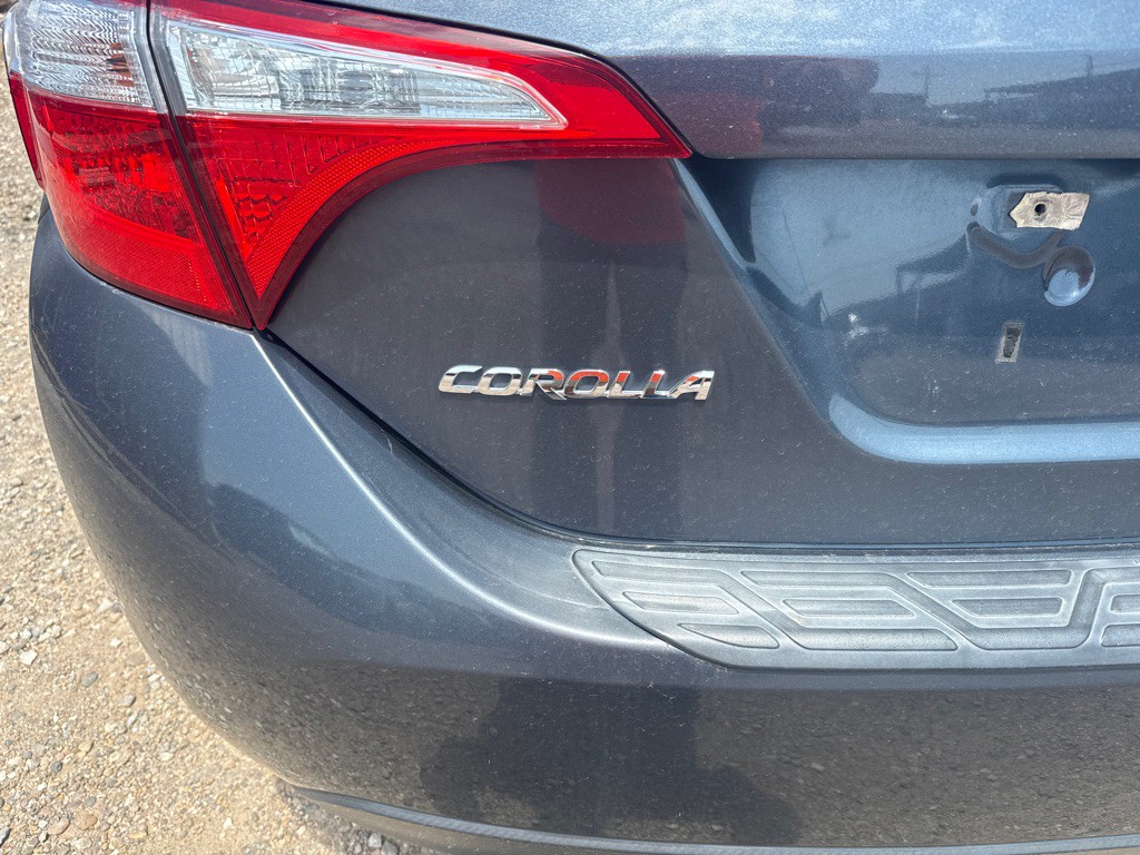 2016 Toyota Corolla Image 12
